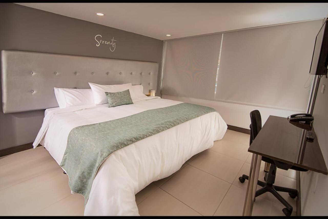 Hotel Serenity Corferias Bogota Exterior photo
